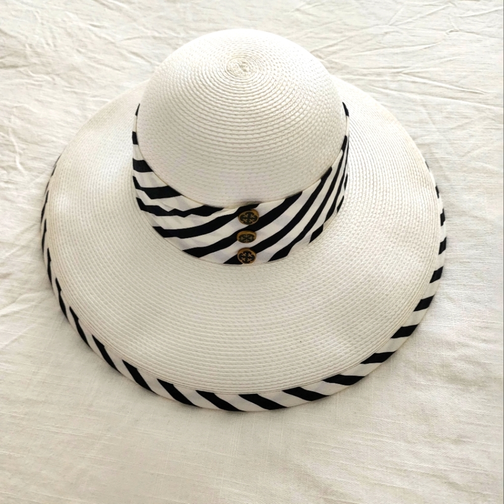 WHITTALL AND SHONE Designer Hat 👒